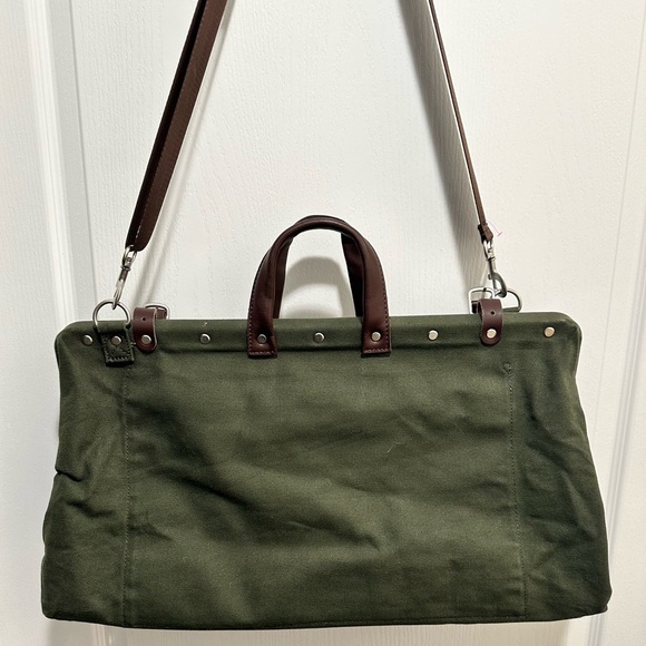 Canvas Weekender Bag LINE OF TRADE Olive Green Canvas Leather Trim - NWOT - Picture 4 of 13
